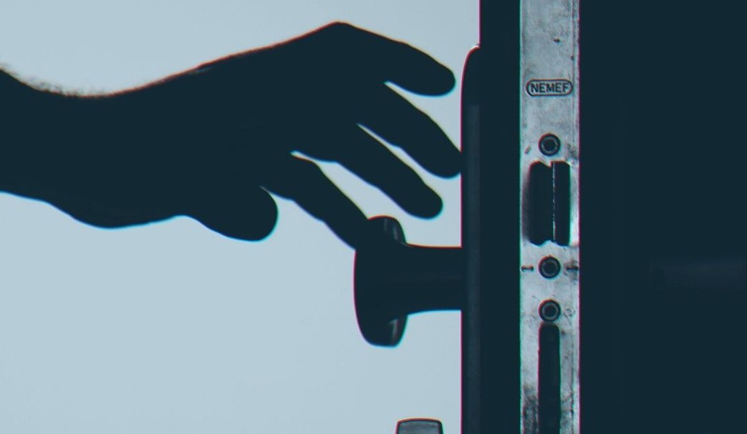 Sensor de intrusão: Como funciona e quais tipos utilizar?